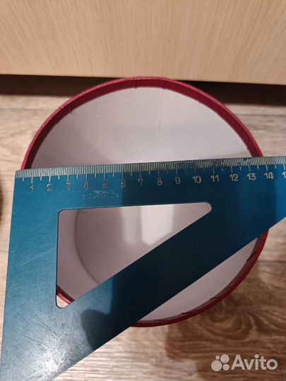 Шляпная коробка для цветов