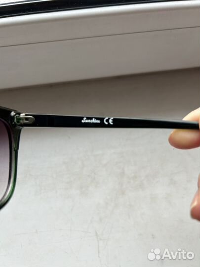 Очки солнечные -1.5 в зеленой оправе