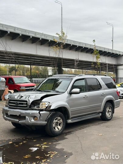 Toyota Sequoia 4.7 AT, 2001, 305 000 км