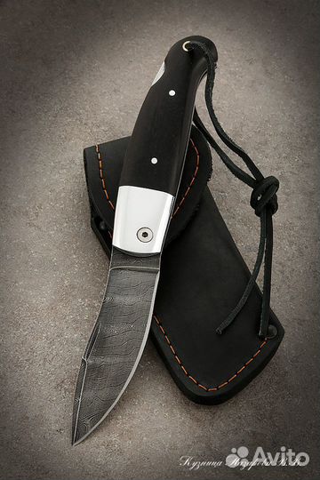 Нож складной Скат сталь дамаск накладки черный гра