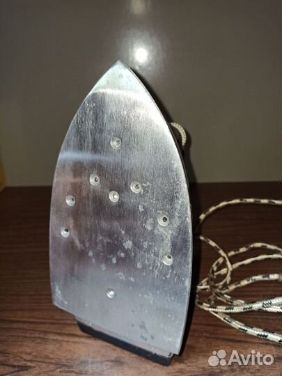 Утюг СССР с отпаривателем