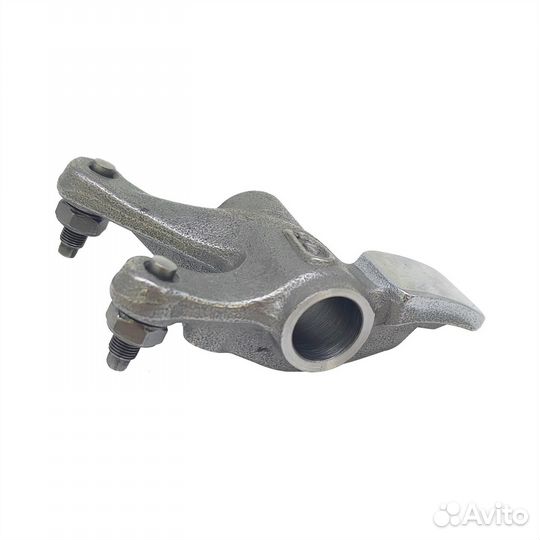 Коромысло выпускного клапана