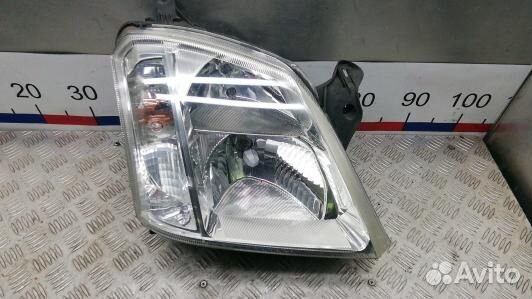 Фара правая opel meriva A (YBE19MU01)