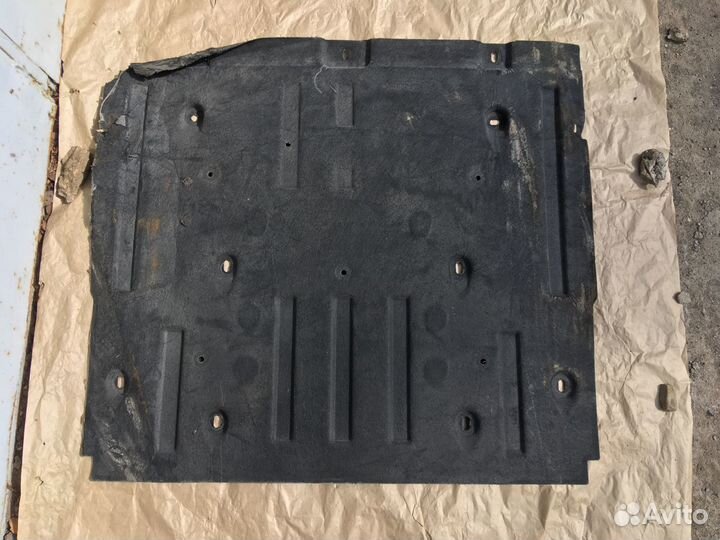 Защита / шумоизоляция электромотора Jaguar I-Pace