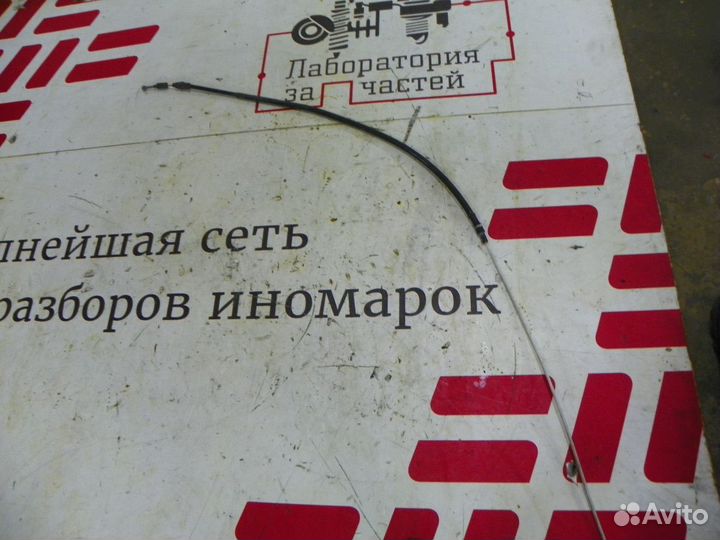 Трос ручника Skoda Octavia