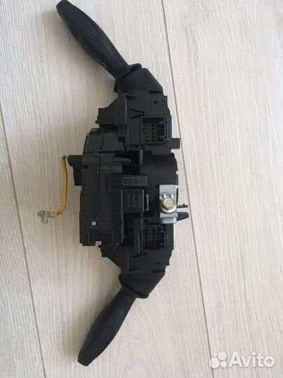 Подрулевой переключатель SRS Ford EcoSport