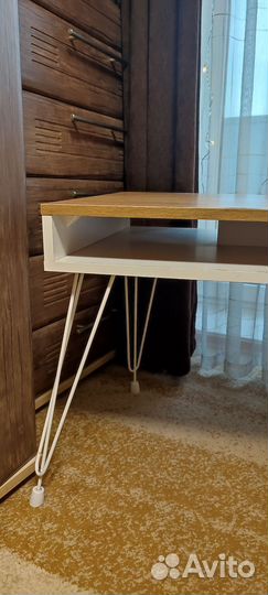 Журнальный столик