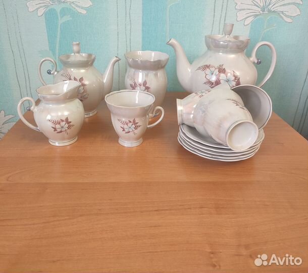 Сервиз. Цена за весь набор