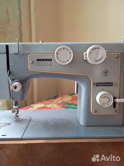 Швейная машина подольск 142