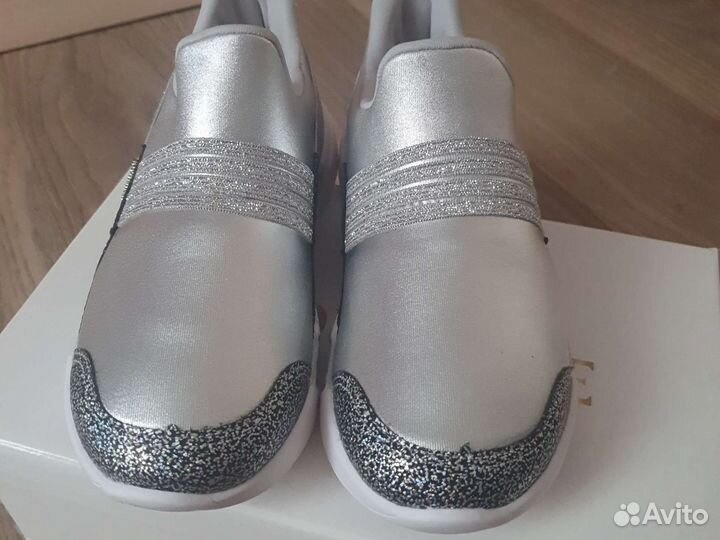 Новые Кроссовки Choupette р.33 для девочки