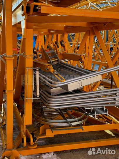 Башенный кран qtz 125