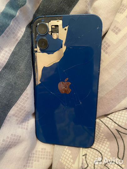 iPhone 12, 64 ГБ