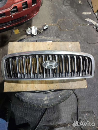 Решетка радиатора sonata 5 2001-2004