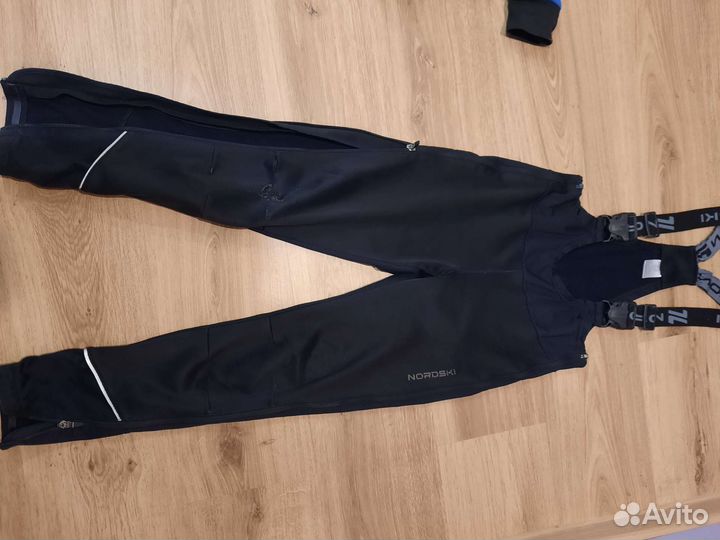 Разминочный костюм