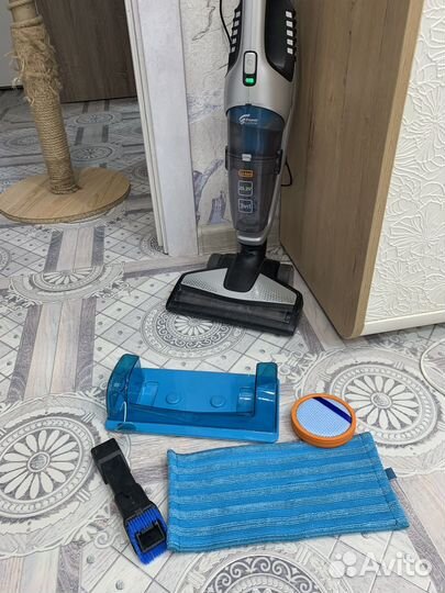 Вертикальный пылесос Philips FC 6408/01 Aqua