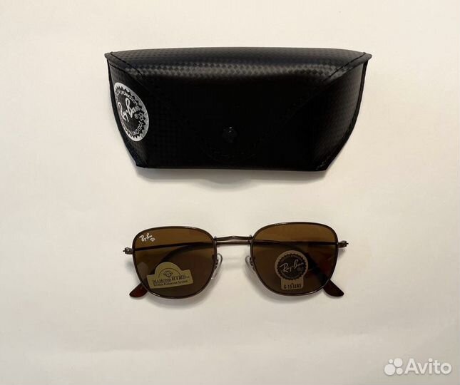 Солнцезащитные очки ray ban