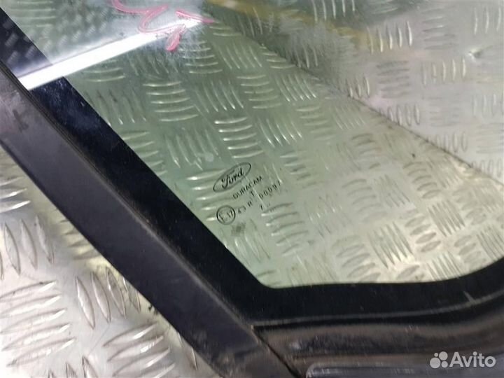 Форточка передняя правая форд Connect