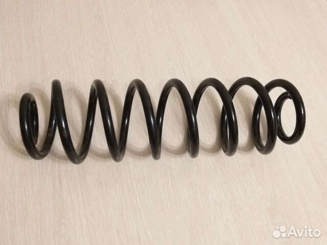 Пружина задней подвески Skoda yeti KYB RA6161