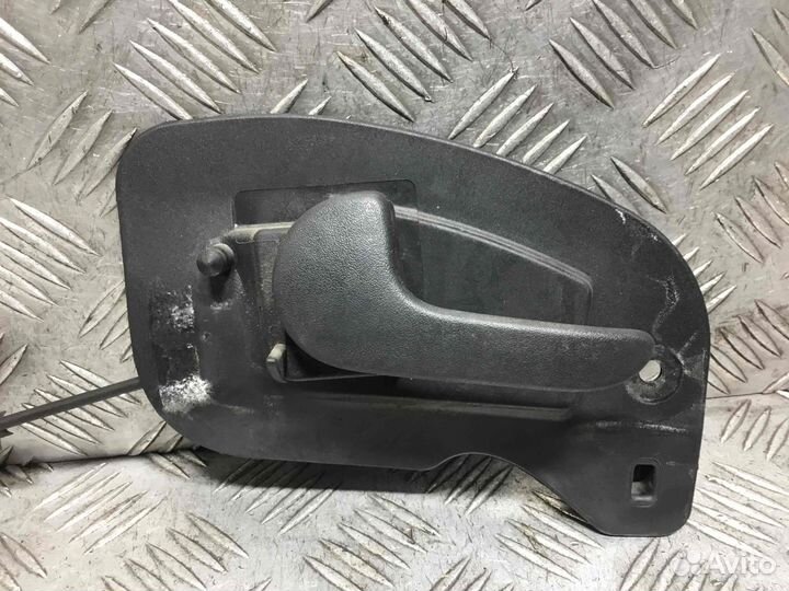 Ручка внутренняя передняя левая Opel Corsa 90534747 Z10XE