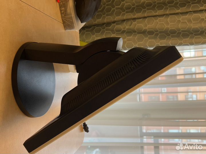 Монитор NEC MultiSync LCD1970NXp