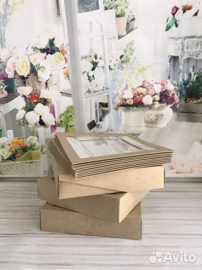 Коробки с окном подарочные 10 штук