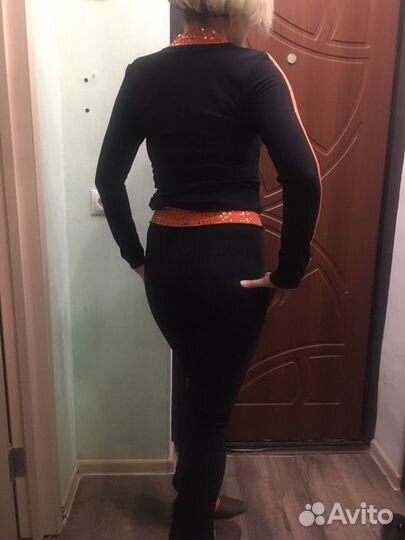 Костюм для фигурного катания