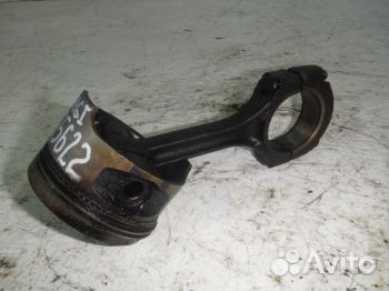 Поршень с шатуном Рено