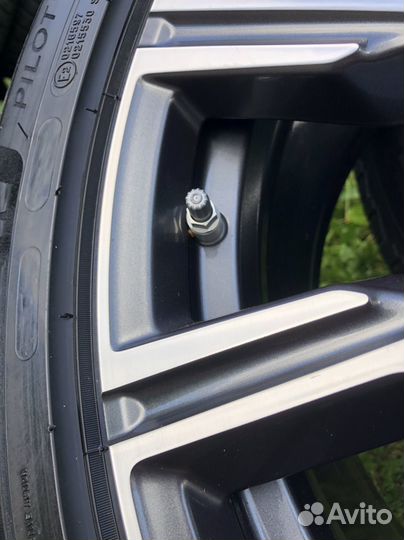 Оригинал колеса бмв Х5,Х6(275-45-R20) 740M стиль