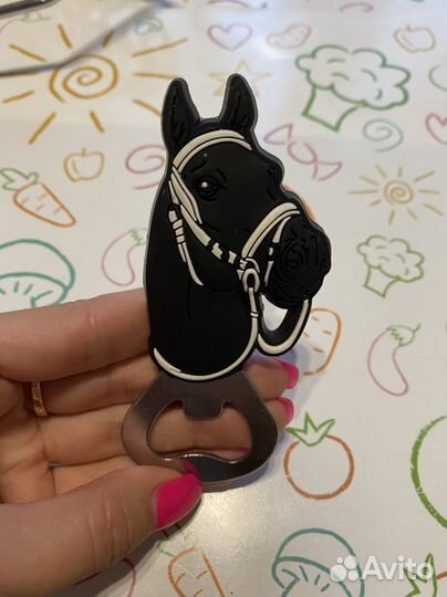 Фондюшница, открывалки, толкушка, стаканы пивные