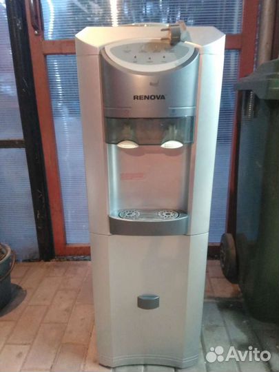 Кулер для воды бу