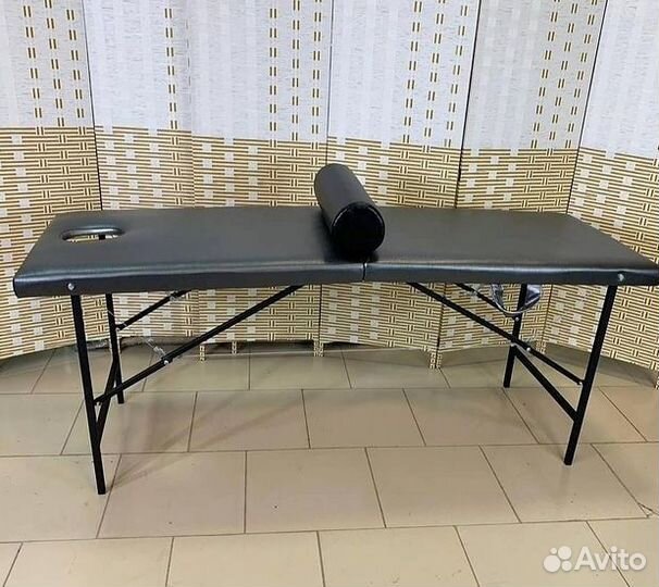 Массажная кушетка