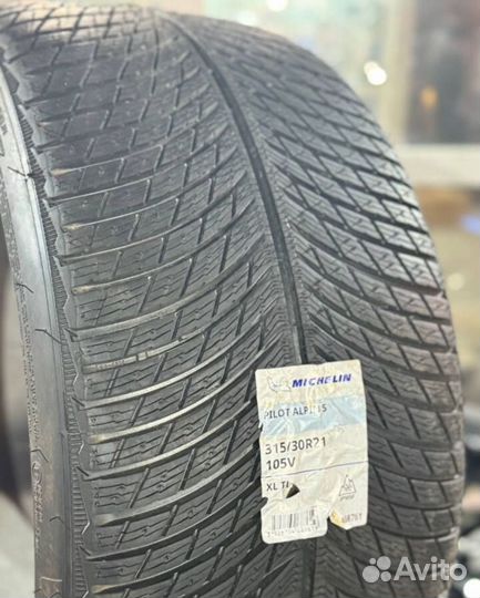 Michelin Alpin 5 275/35 R21 и 315/30 R21 103V