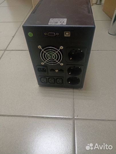 Блок ибп fsp ep2000