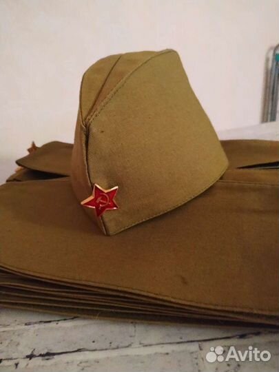 Пилотки военные к 23 февраля и 9 мая