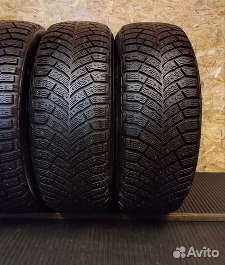 Michelin X-Ice North 4 SUV 235/60 R18 107T