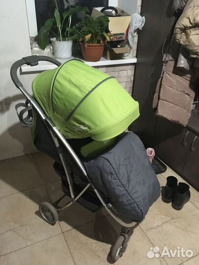 Прогулочная коляска