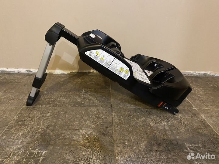 Коляска автокресло doona с базой isofix