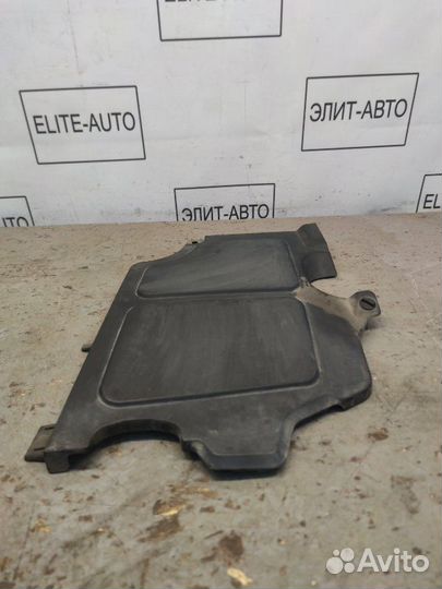 Пластик подкапотный Bmw 7 E66 2002