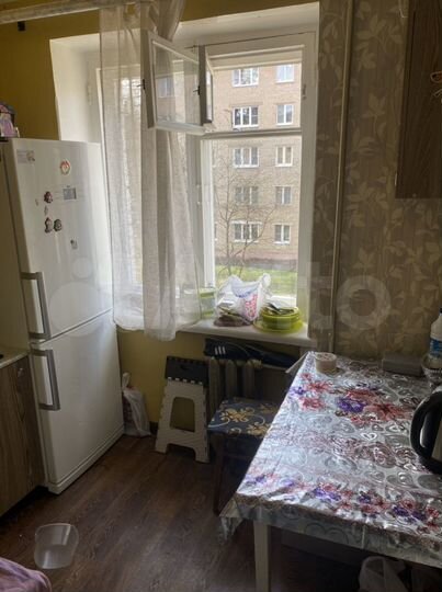 2-к. квартира, 46 м², 3/5 эт.