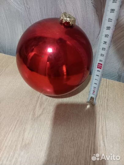 Большой шар на елку