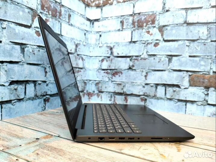 Свежий Lenovo на A6-9220/ Full HD/ 2 видеокарты