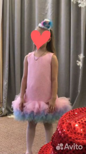 Нарядное платье