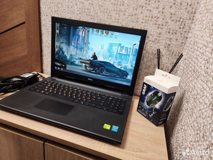 Игровой Ноутбук dell Core i5,GF820M 2Gb,озу8Gb,SSD