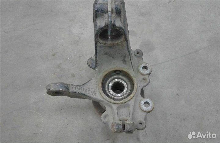 Поворотный кулак левый / правый Форд Фокус 3