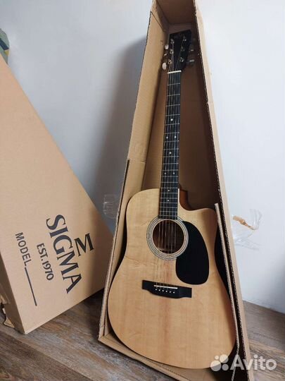 Новая гитара Sigma dmc-ste