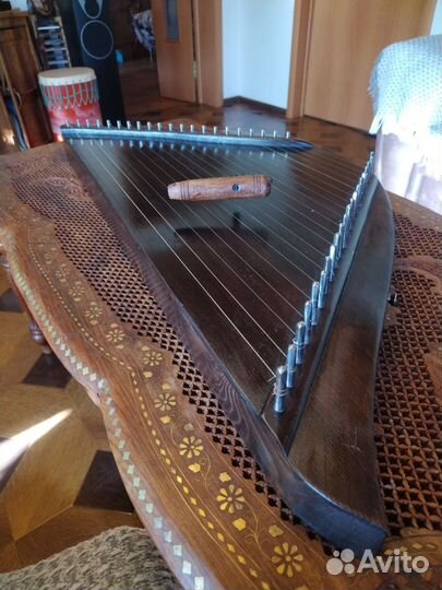 Гусли профессиональные шлемовидные
