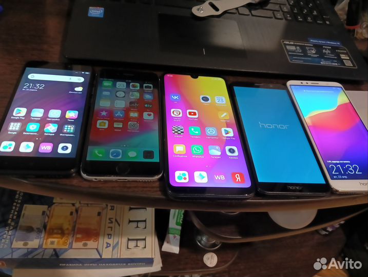 Держатель для телефона в машину