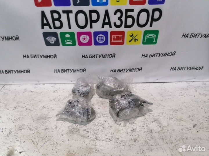 Ремни безопасности Toyota Rav4