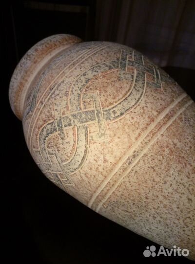 Вaзa - кувшин в античном стилe. Шамот