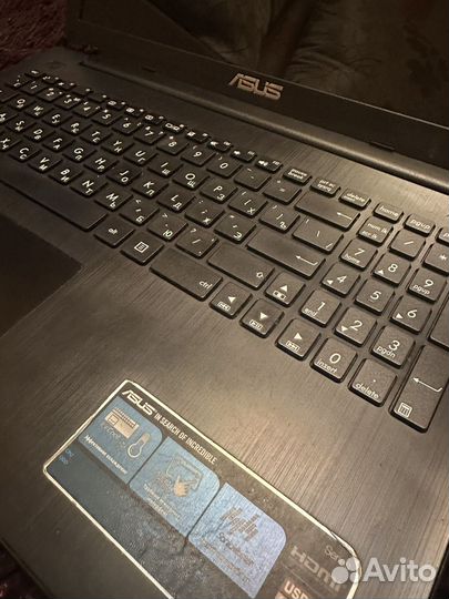 Ноутбук asus x553m